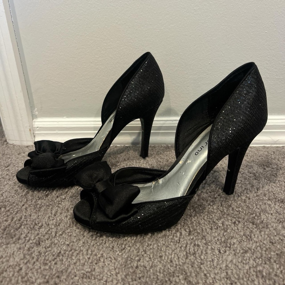 Black sparkly heels with bows